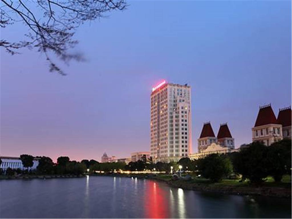Vienna International Hotel Shanghai Songjiang Extérieur photo